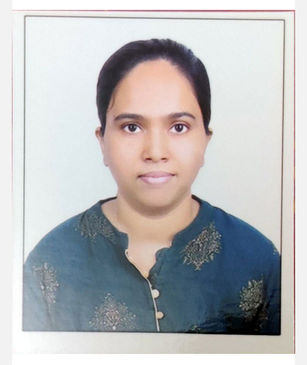 Dr Shrutika Gurav